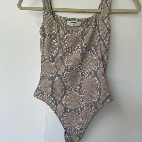 Babaton Contour Square-neck Snakeskin Bodysuit - XXS - Picture 2 of 6